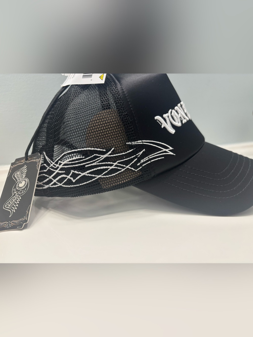 Von Dutch Black Satin Embroidered Trucker Hat Y2K Mesh Snapback NWT - Picture 5 of 9